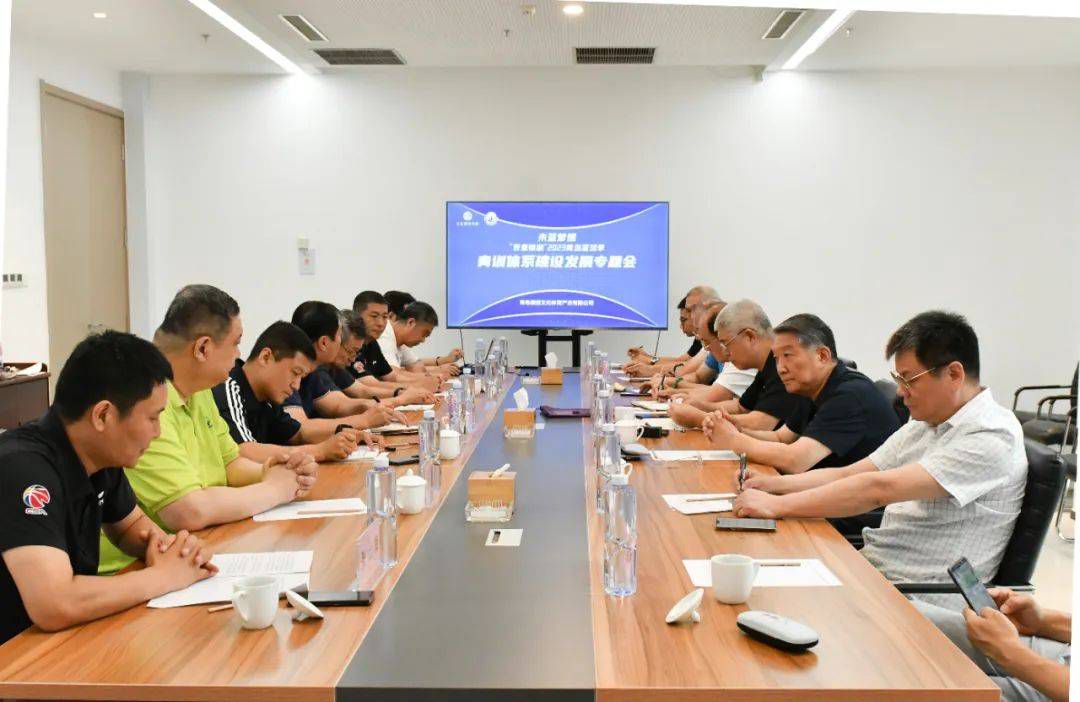 他了解自己的目标并知道如何向世人证明自己的实力、内心强烈的愿望促使他一定要打入世界比赛，拿取最权威的世界比赛冠军